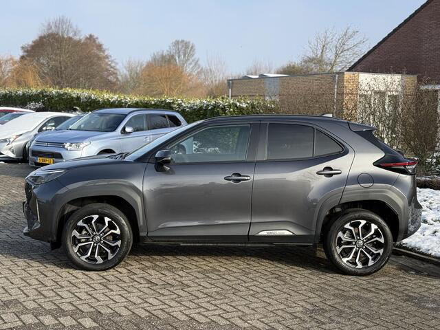 Toyota YARIS Cross 1.5 Hybrid 115 Active plus | Stoel- stuurverwarming | Keyless | Camera | PDC V+A | ACC | 10,5" Multimedia
