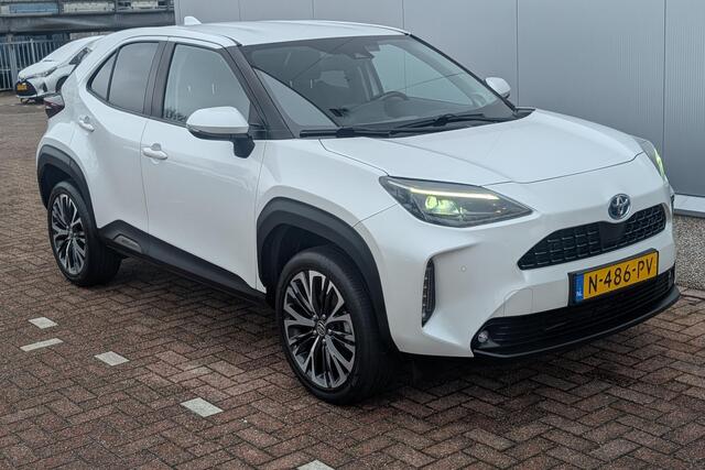 Toyota YARIS Cross 1.5 Hybrid Executive Trekhaak- 1e eigenaar- stoelverwarming-parkeersensoren