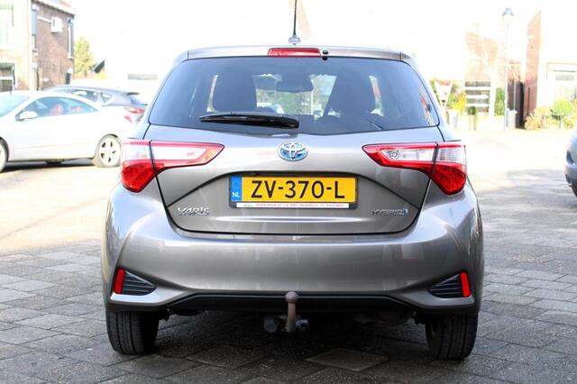 Toyota YARIS 1.5 Hybrid Dynamic