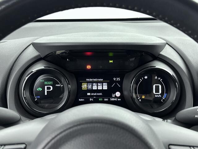 Toyota YARIS 1.5 Hybrid Style Bi-Tone Limited | Apple Carplay / Android Auto | Parkeercamera | Lederen bekleding |