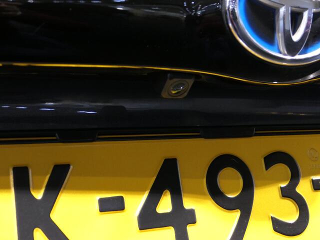 Toyota YARIS 1.5 Hybrid Business Plus - Occasion Lease vanaf ¤634 p/m - Camera - Apple carplay & Android auto - Navi