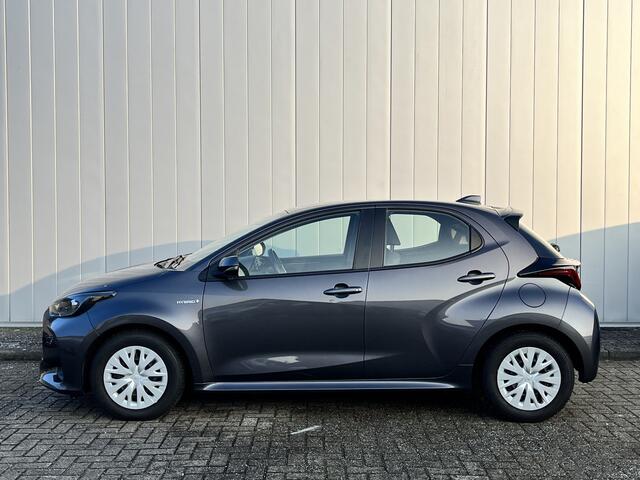 Toyota YARIS 1.5 Hybrid Active NL Auto All Season Apple Carplay Cruise