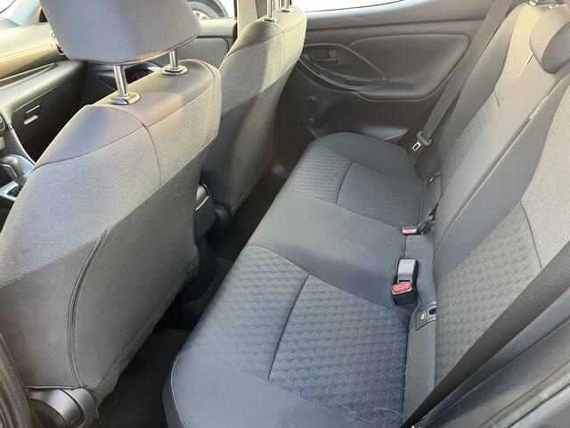 Toyota YARIS 1.5 Hybrid Active NL Auto All Season Apple Carplay Cruise