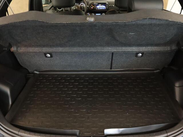 Toyota YARIS 1.5 Hybrid Business - ORIGINEEL NEDERLANDSE AUTO - AIRCO - ELEKTRISCHE RAMEN VOORZIJDE - CENTRALE DEURVERGRENDELING - LED DAGRIJVERLICHTING - MULTIFUNCTIONEEL STUURWIEL - CRUISE CONTROL - NAVIGATIE - BLUETOOTH