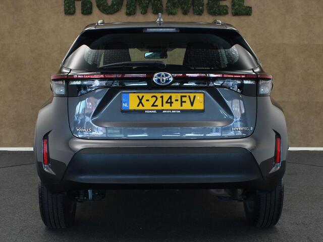 Toyota YARIS Cross 1.5 Hybrid Active - ORIGINEEL NEDERLANDSE AUTO - AFKOMSTIG VAN 1E EIGENAAR - DEALER ONDERHOUDEN - LICHT EN REGENSENSOR - ARMSTEUN VOOR - 4 X ELEKTRISCHE RAMEN - 16 INCH LICHT METALEN VELGEN - CAMERA - DAB AUDIO - APPLE CARPLAY/ ANDROID AUTO
