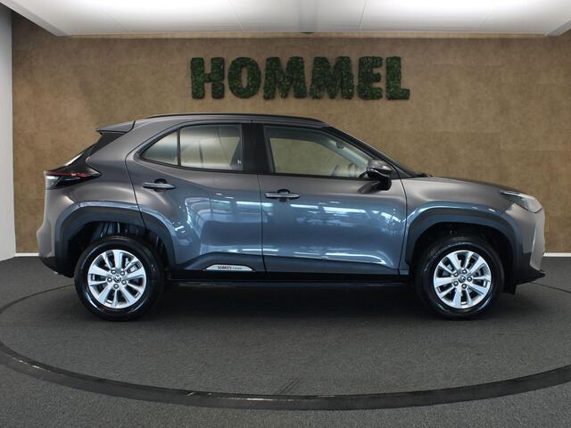 Toyota YARIS Cross 1.5 Hybrid Active - ORIGINEEL NEDERLANDSE AUTO - AFKOMSTIG VAN 1E EIGENAAR - DEALER ONDERHOUDEN - LICHT EN REGENSENSOR - ARMSTEUN VOOR - 4 X ELEKTRISCHE RAMEN - 16 INCH LICHT METALEN VELGEN - CAMERA - DAB AUDIO - APPLE CARPLAY/ ANDROID AUTO