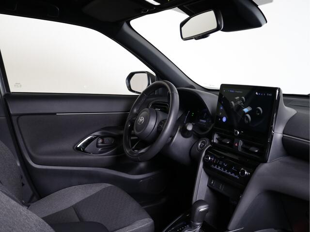 Toyota YARIS Cross 1.5 Hybrid 115 First Edition | Stuur / Stoelverwarming | Dode-hoek |