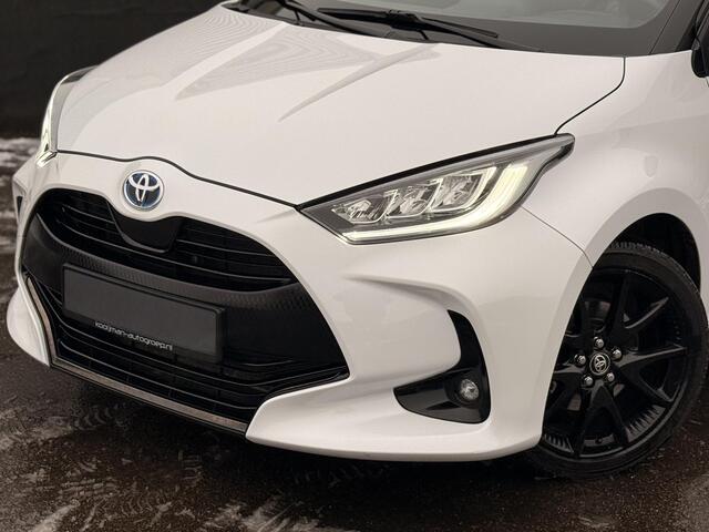 Toyota YARIS 1.5 Hybrid Executive Panoramadak, Dodehoekdetectie, HUD, LMV, LED, Stoelverwarming, Navigatie,
