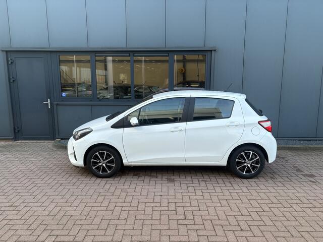 Toyota YARIS 1.0 VVT-i Connect 5-drs. CAMERA/CARPLAY/CLIMA/15INCH