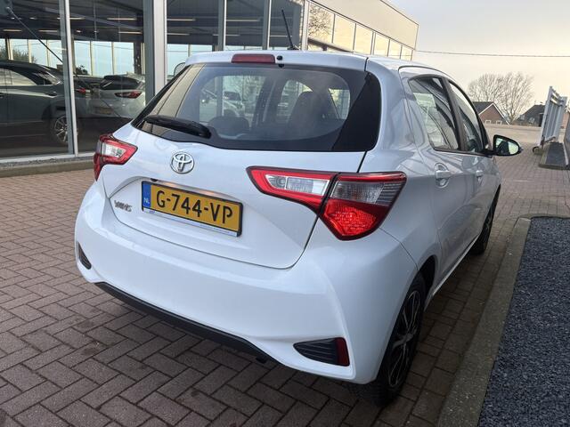 Toyota YARIS 1.0 VVT-i Connect 5-drs. CAMERA/CARPLAY/CLIMA/15INCH