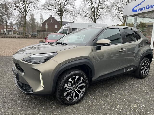 Toyota YARIS Cross 1.5 Hybrid TeamD | Ad. Cruise | Navi | Camera | Winter-pakket