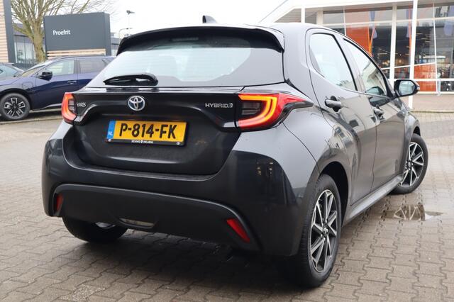 Toyota YARIS 1.5 Hybid Dynamic Keyless | Stoelverwarming | AllSeasons