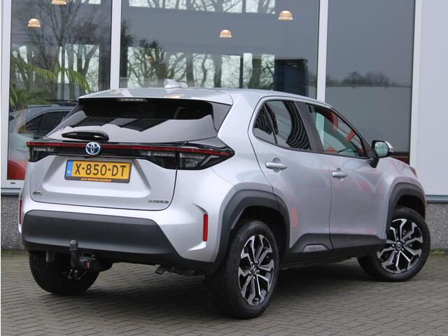 Toyota YARIS Cross 1.5 Hybrid Dynamic Trekhaak, Voorruit- en Stuurverwarming, Adaptieve Cruise en Climate Control