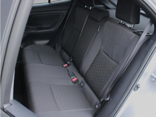 Toyota YARIS Cross 1.5 Hybrid Dynamic Trekhaak, Voorruit- en Stuurverwarming, Adaptieve Cruise en Climate Control