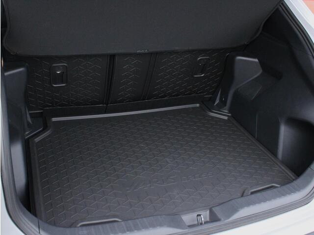 Toyota YARIS Cross 1.5 Hybrid Dynamic Trekhaak, Voorruit- en Stuurverwarming, Adaptieve Cruise en Climate Control