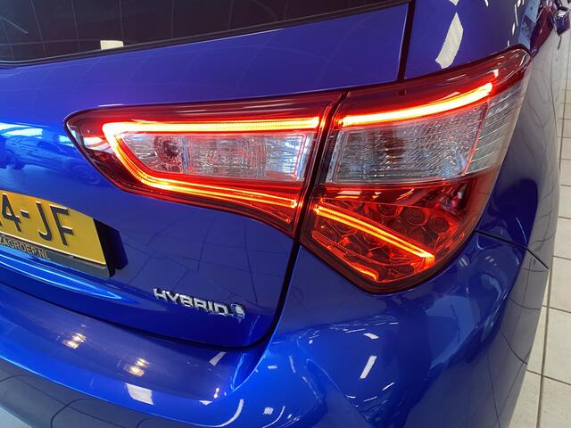 Toyota YARIS 1.5 Hybrid Dynamic | Apple Carplay | Android Auto