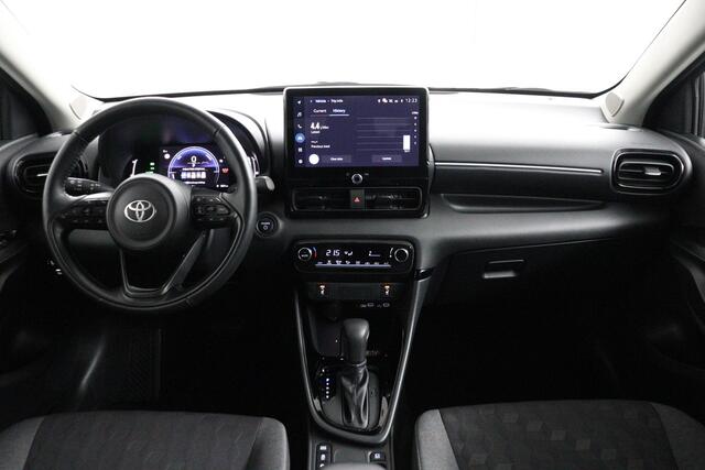 Toyota YARIS 1.5 Hybrid 115 Dynamic | Comfort Pack | Apple Carplay/Android Auto | voorstoel en stuur verwarmd |