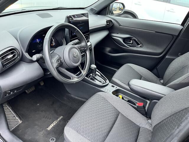 Toyota YARIS Cross 1.5 Hybrid 115 Dynamic Limited Parkeersensoren Stoel Stuur Verwarming PDC