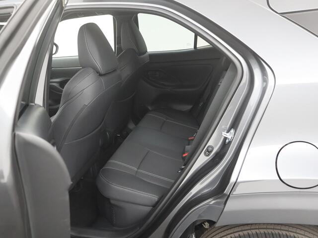 Toyota YARIS Cross 1.5 Hybrid 130 Executive WINTERPACK|ACC|BLIS|PDC|CAMERA|ELEK.ACHTERKLEP|18INCH