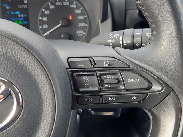 Toyota YARIS 1.5 Hybrid Active CRUISE | NAVI | NL auto | rijklaarprijs!!