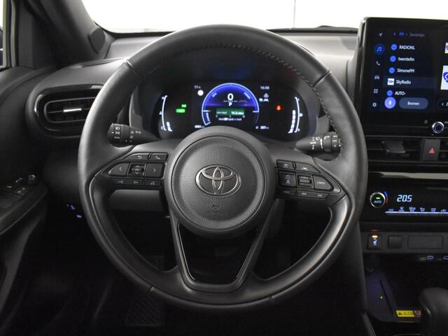 Toyota YARIS Cross 1.5 Hybrid 130 Style | Comfort pack | PDC |
