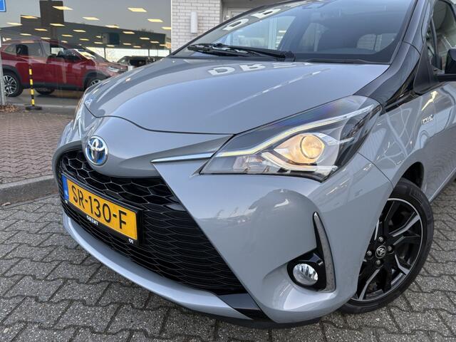 Toyota YARIS 1.5 Hybrid Bi-Tone Plus | Panoramadak | Navi | Cruise Control