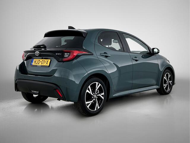 Toyota YARIS 1.5 Hybrid 115 Dynamic | pdc voor en achter | vooruitverwarming | stoelverwarming |
