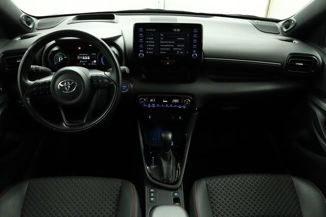 Toyota YARIS 1.5 Hybrid Launch Edition | Head-up Display | JBL audio | Adaptive Cruise Control | Achteruitrijcamera | Apple Carplay | Android Auto |