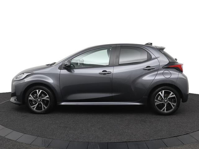 Toyota YARIS 1.5 Hybrid 115 Dynamic | Comfort pack | Parkeersensoren | Stoelverwarming |