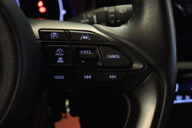 Toyota YARIS Cross 1.5 Hybrid 115 Active | APPCONNECT | CLIMA | CAMERA | ADAP CRUISE | LANE-ASSIST |