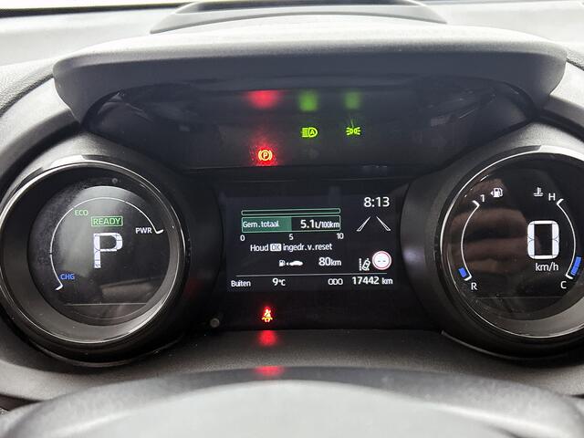 Toyota YARIS 1.5 Hybrid Executive | Stoel-/Stuurverwarming | Parkeersensoren V+A | Navi | Lichtmetalen Velgen |
