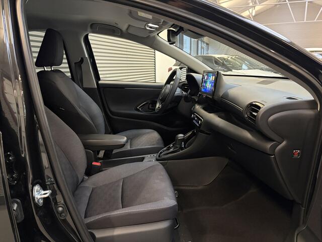 Toyota YARIS 1.5 HYBRID STYLE/PDC/DODE HOEK/STOEL STUUR VERW/CARPLAY/ENZ