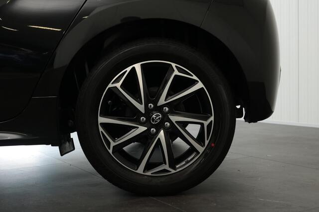 Toyota YARIS 1.5 VVT-i Dynamic, Full LED