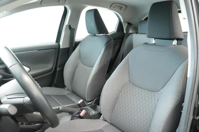 Toyota YARIS 1.5 VVT-i Dynamic, Full LED