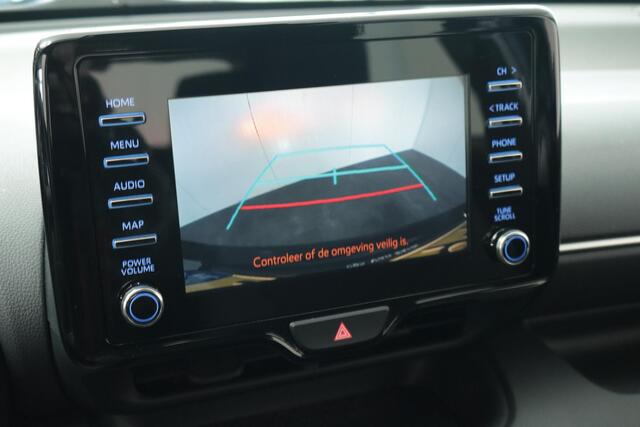 Toyota YARIS 1.5 VVT-i Dynamic, Full LED