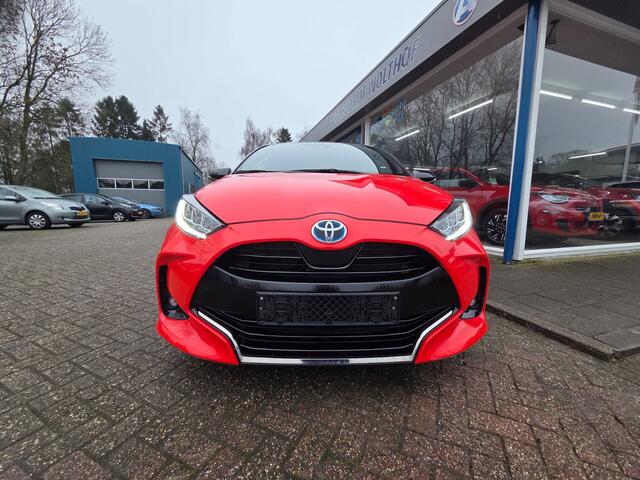 Toyota YARIS 1.5 Hybrid Launch Edition