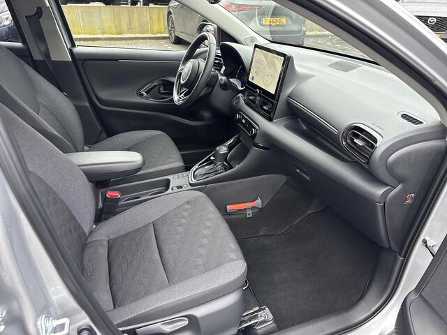Toyota YARIS 1.5 Hybrid 115 Dynamic | Apple CarPlay/Android auto | Achteruitrijcamera | Comfort pack | Parkeersensoren