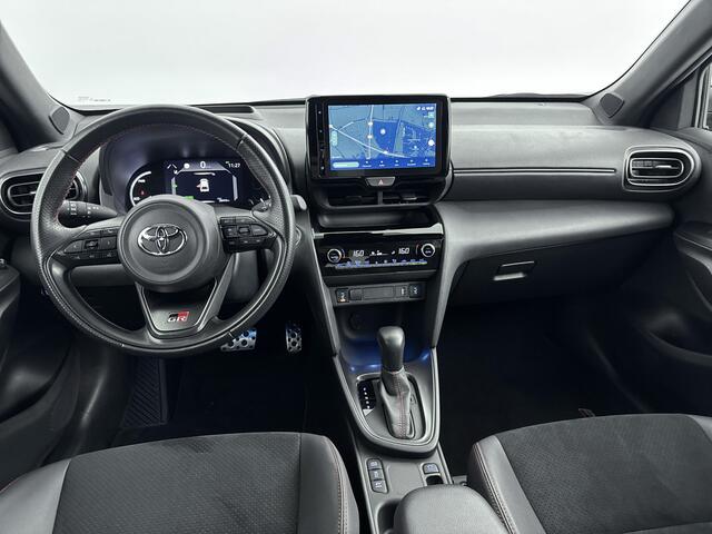 Toyota YARIS Cross 1.5 Hybrid 130 GR Sport Limited | Head Up Display | Stoelverwarming | Parkeersensoren V+A