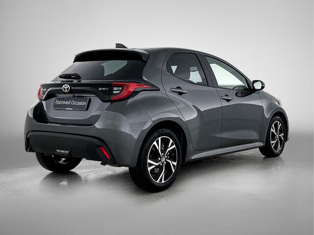 Toyota YARIS 1.5 Hybrid 115 First Edition | Dealeronderhouden | LM velgen |