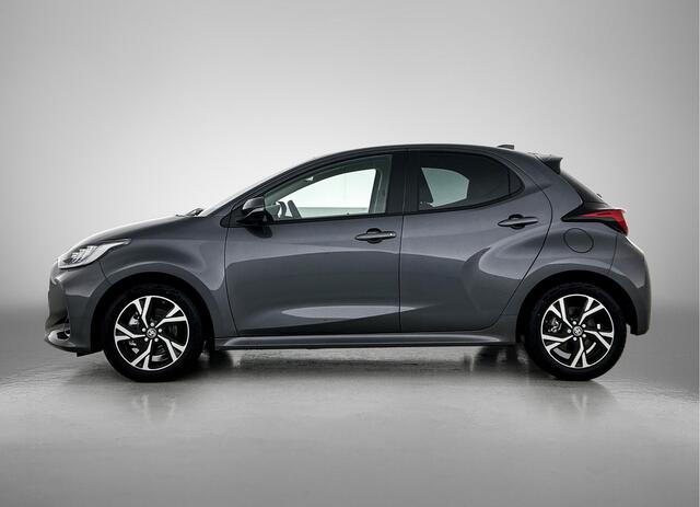 Toyota YARIS 1.5 Hybrid 115 First Edition | Dealeronderhouden | LM velgen |