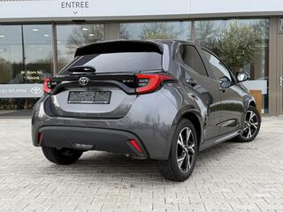 toyota-yaris-1.5-hybrid-115-first-e