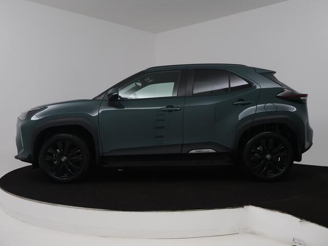 Toyota YARIS Cross 1.5 Hybrid 115 Dynamic | Comfort Pack | All-season banden | Treeplanken | Spatlappen |