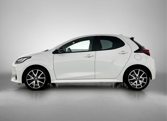Toyota YARIS 1.5 Hybrid Executive | BTW Voertuig | JBL | Head-up display |