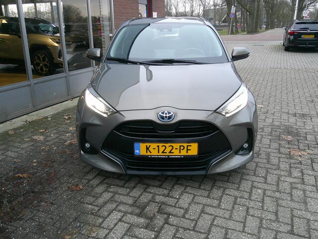 Toyota YARIS 1.5 Hybrid Business Plus