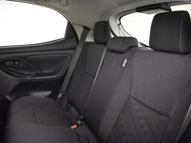Toyota YARIS 1.5 Hybrid 115 Style | blind Spot | stoel + Stoelverw. | PDC v+a