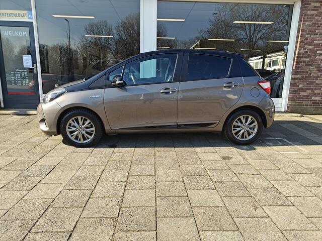 Toyota YARIS 1.5 Hyb. Executive