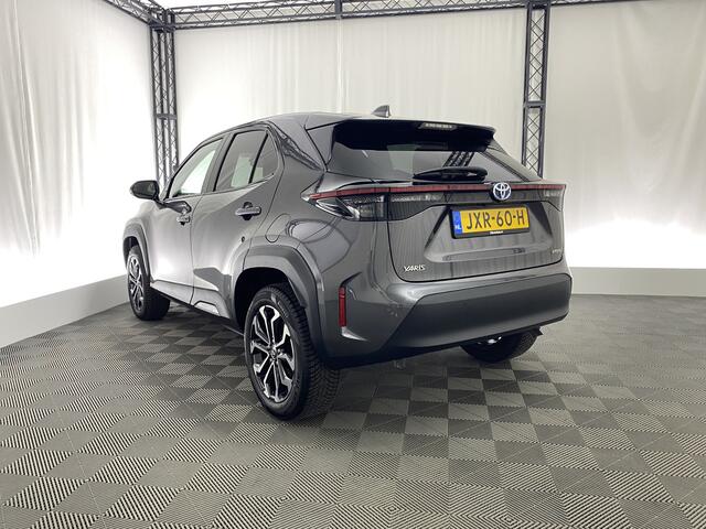 Toyota YARIS Cross 1.5 Hybrid Dynamic | Apple carplay | Stoel, stuur en voorruitverwarming | Navi | Camera | Adapt. cruise