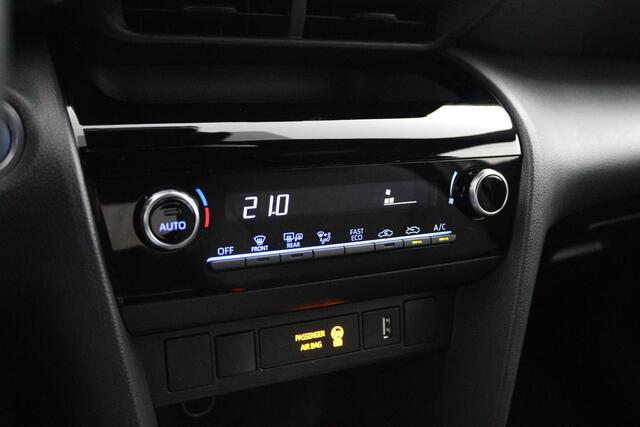 Toyota YARIS Cross 1.5 Hybrid Dynamic | Trekhaak | Navigatie | Keyless |