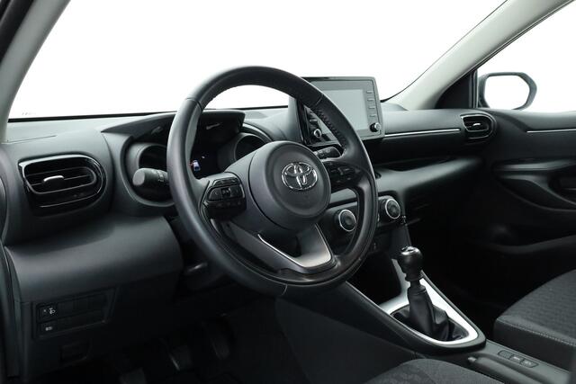 Toyota YARIS 1.5 VVT-i Dynamic | Navi by Apple CarPlay | Camera | Keyless | Adapt. Cruise | Airco | LED |