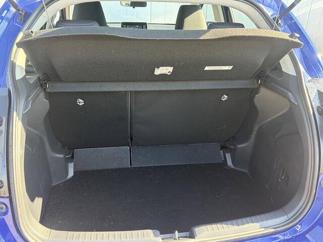 Toyota YARIS 1.5 VVT-i Dynamic NL BTW Auto Dealer Onderhouden Keyless Maar 6282km!